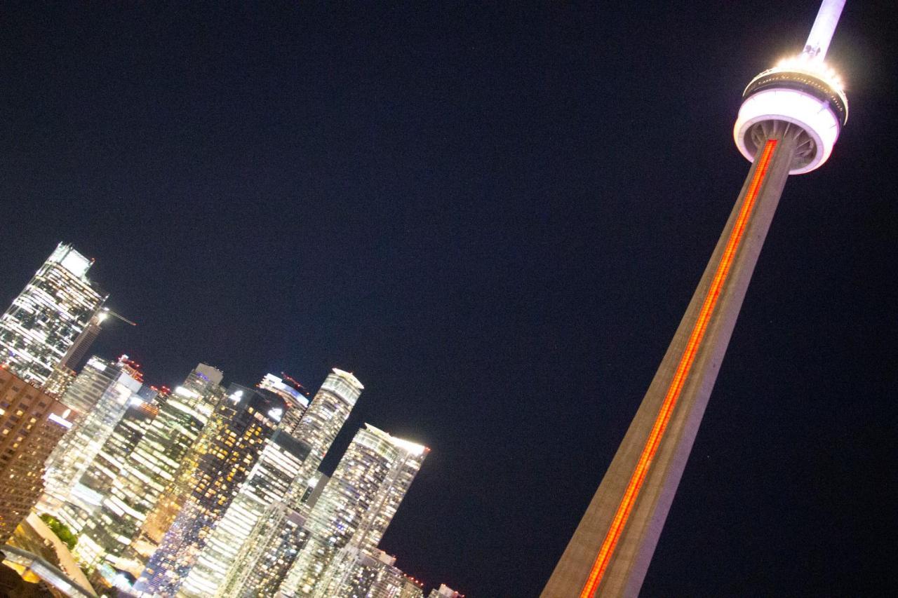 Downtown High-Rise Condo- Cn Tower View Toronto Exterior photo